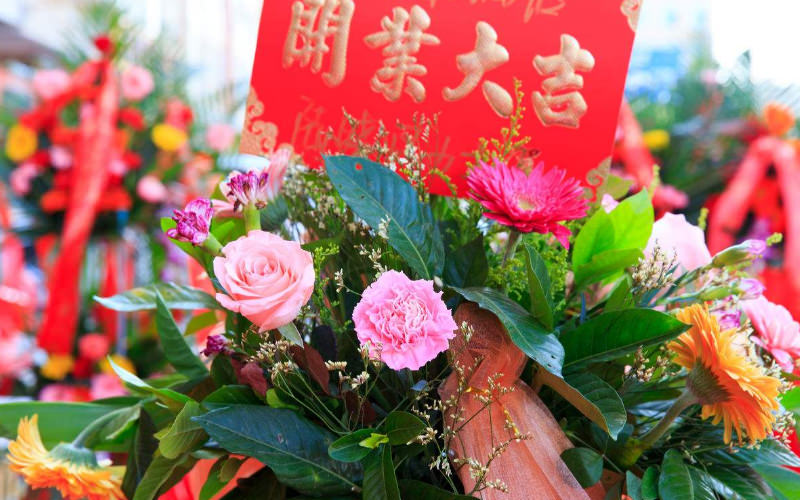 海盐厨房灶台对水龙头的风水化解（厨房灶台和水龙头的位置关系可以通过一些风水化解来平衡不利的影响）